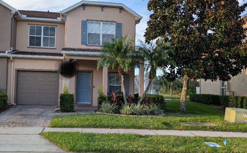 16033 Old Ash Loop in Orlando, FL - Building Photo