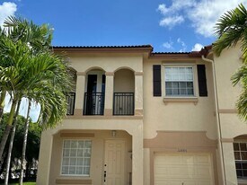 12885 SW 134th St in Miami, FL - Building Photo