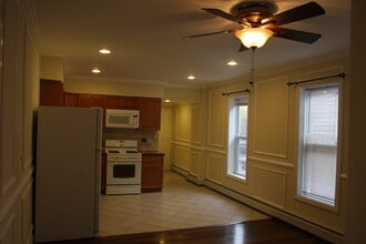 46 W Main St in Rockaway, NJ - Foto de edificio - Building Photo