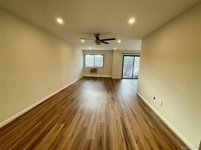 348 Central Park Ave in Scarsdale, NY - Foto de edificio - Building Photo