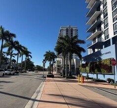 5350 NW 84th Ave in Doral, FL - Building Photo - Building Photo