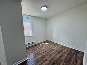 100 St Charles St in Johnson City, NY - Building Photo - Building Photo