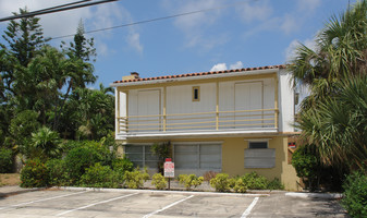 Tropical Garden Apartments