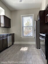 15 Woodbine St in Providence, RI - Building Photo - Building Photo