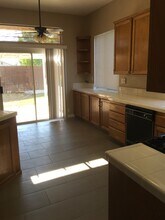 1525 Chadbury Dr in Roseville, CA - Building Photo - Building Photo