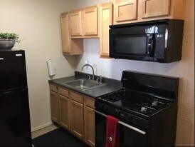 Maplewood Square Apartments