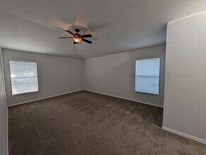 1048 Rosefaire Pl in Odessa, FL - Building Photo - Building Photo