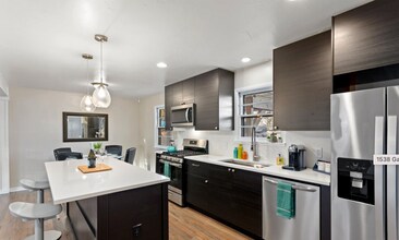 1538 Gay St in Longmont, CO - Foto de edificio - Building Photo