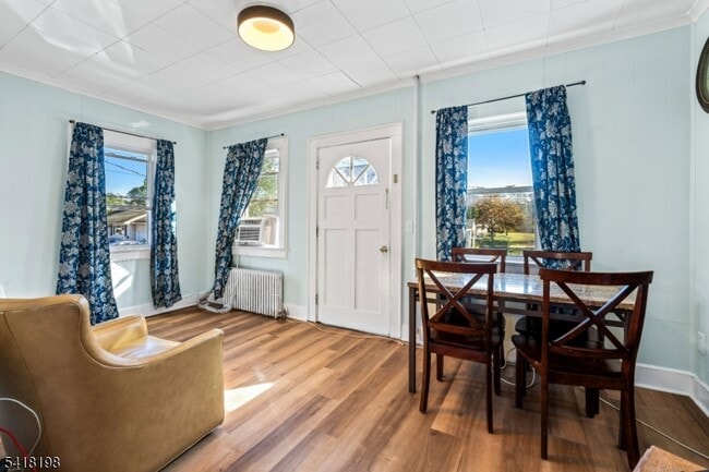 120 Little Pl in South Bound Brook, NJ - Building Photo - Building Photo