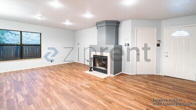 9015 Jean Verte in San Antonio, TX - Building Photo - Building Photo