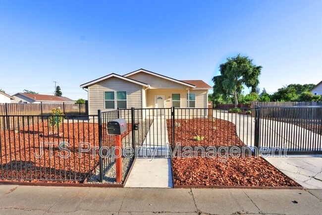 property at 2500 51st Ave