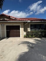 11061 NW 39th St in Coral Springs, FL - Building Photo