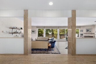 7 Alpine Dr in Armonk, NY - Building Photo - Building Photo