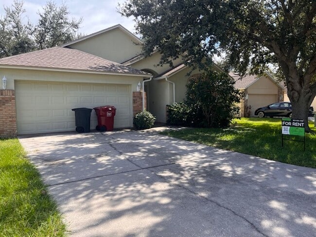 property at 305 Citrus Landing Dr