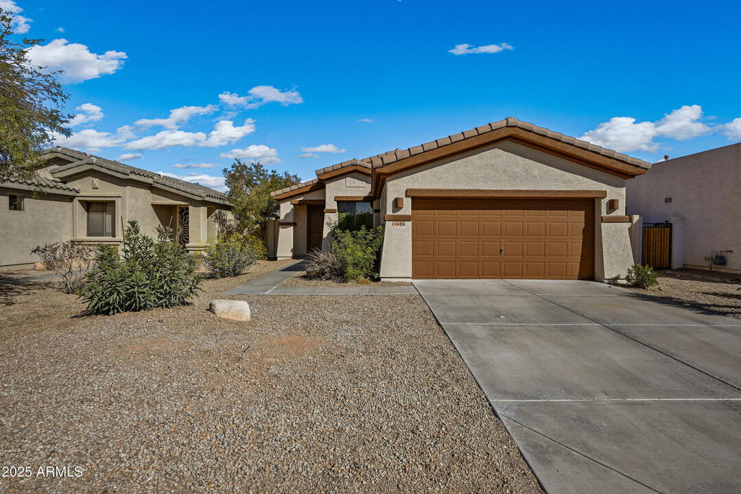 14486 W Clarendon Ave in Goodyear, AZ - Building Photo