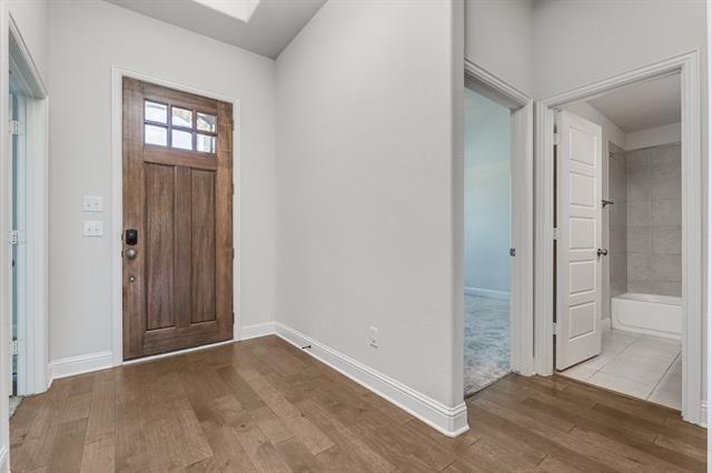 404 Country Meadows Blvd in Waxahachie, TX - Building Photo - Building Photo