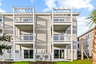 2486 Coastline Ct in Murrells Inlet, SC - Building Photo - Building Photo
