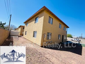 208 E Yavapai Rd in Tucson, AZ - Building Photo - Building Photo