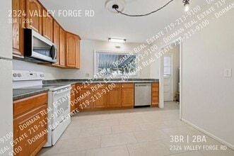 2324 Valley Forge Rd in Colorado Springs, CO - Building Photo - Building Photo