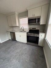 4729 Bancroft Ave in Lincoln, NE - Foto de edificio - Building Photo