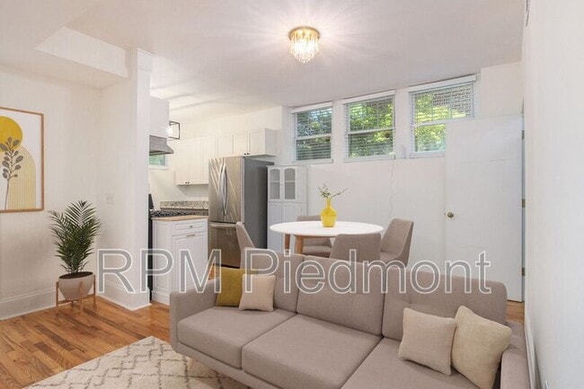 741 Frederica St NE in Atlanta, GA - Building Photo - Building Photo