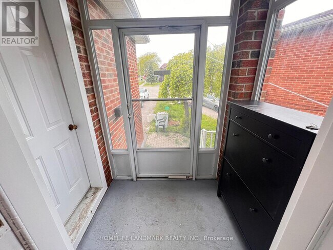 594 Eiderdown Pl in Mississauga, ON - Building Photo - Building Photo
