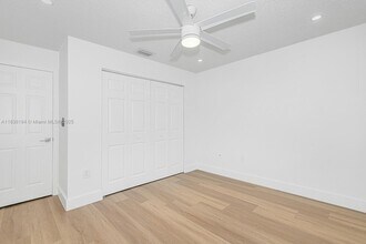 15510 Gauntlet Hall Manor in Davie, FL - Building Photo - Building Photo