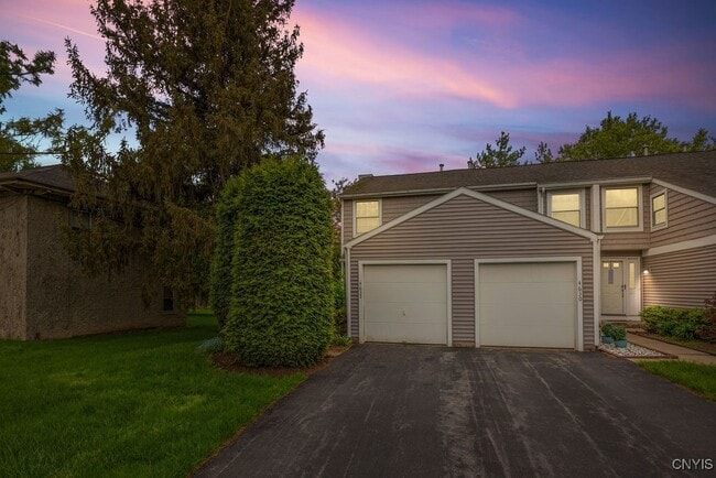 property at 4632 Emblem Cir