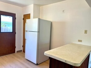 8358 Park Ave in Forestville, CA - Building Photo - Building Photo
