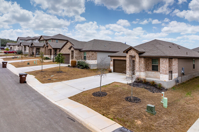 Scenic Crest in Boerne, TX - Building Photo - Building Photo