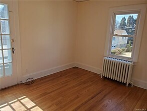 721 River St-Unit -2 in Mamaroneck, NY - Building Photo - Building Photo