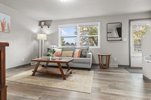 1800 E Northland Ave in Appleton, WI - Building Photo