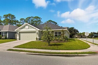 1130 Berry Ln in Davenport, FL - Building Photo - Building Photo