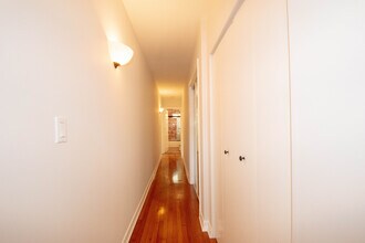 8940 Hubbard St, Unit house in Culver City, CA - Building Photo - Building Photo