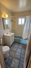1621 Sims St in Ridgecrest, CA - Building Photo - Building Photo