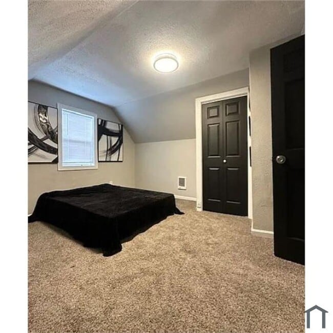 216 E 33rd St in Lorain, OH - Building Photo - Building Photo