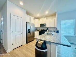 7478 Shadow Lake Dr in Panama City Beach, FL - Building Photo - Building Photo