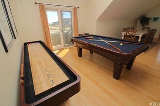 56910 North Carolina Hwy 12 in Hatteras, NC - Building Photo - Building Photo