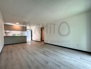 30 E Graves Rd in Spokane, WA - Foto de edificio - Building Photo