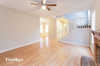 103 Galsworthy Dr in Goose Creek, SC - Foto de edificio - Building Photo