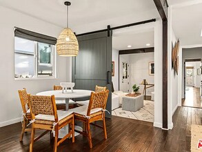 3012 Bentley Ct in Santa Monica, CA - Building Photo - Building Photo