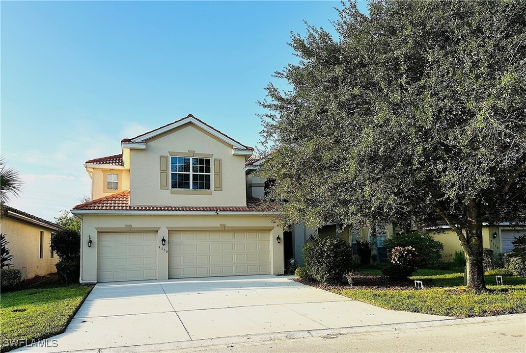 9350 Via Murano Ct in Ft. Myers, FL - Building Photo