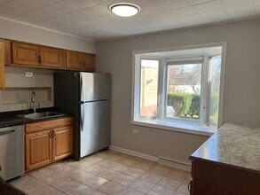 1957 Redwood Ln in Northbrook, IL - Building Photo - Building Photo
