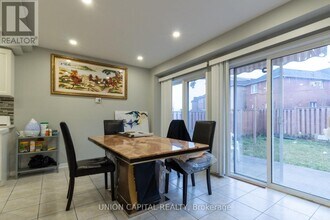 92 Guinevere Rd in Markham, ON - Building Photo - Building Photo