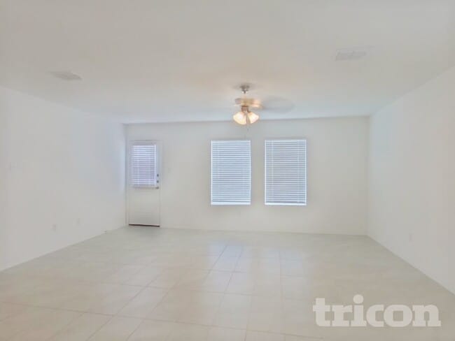 2500 Bunkerton Dr in Fort Worth, TX - Building Photo - Building Photo