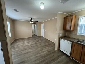6105 Brandywine Dr N in Margate, FL - Building Photo - Building Photo
