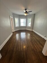 3733 W Addison St, Unit 2 in Chicago, IL - Building Photo - Building Photo