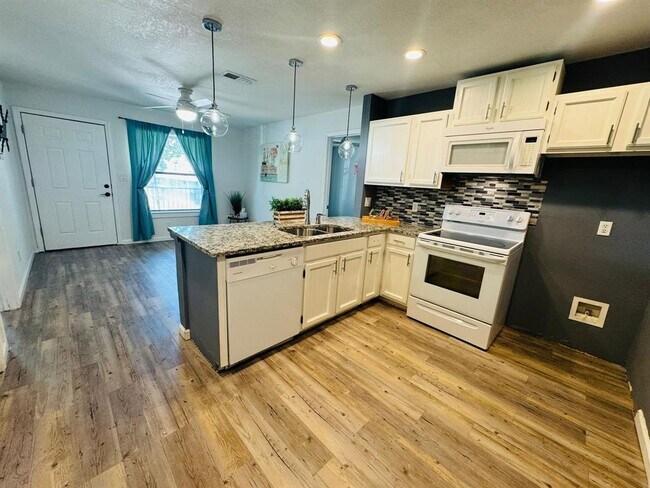 property at 1624 Aquarena Springs Dr