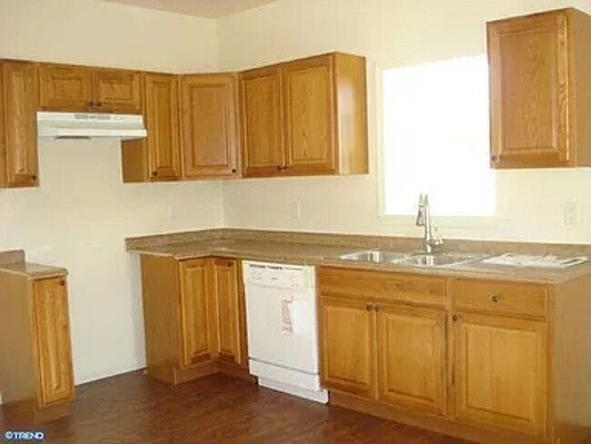 626 Julian St in Williamstown, PA - Building Photo - Building Photo
