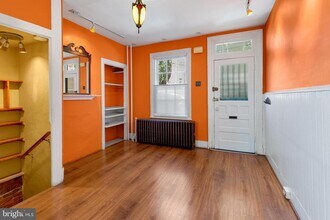 528 Kauffman St in Philadelphia, PA - Building Photo - Building Photo
